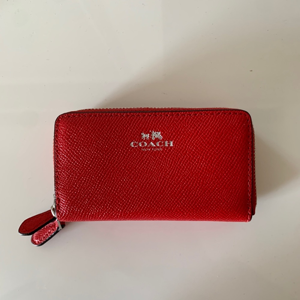 Coach Small Double Zipper Small Wallet